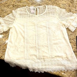 Maurices Ivory lace trimmed blouse